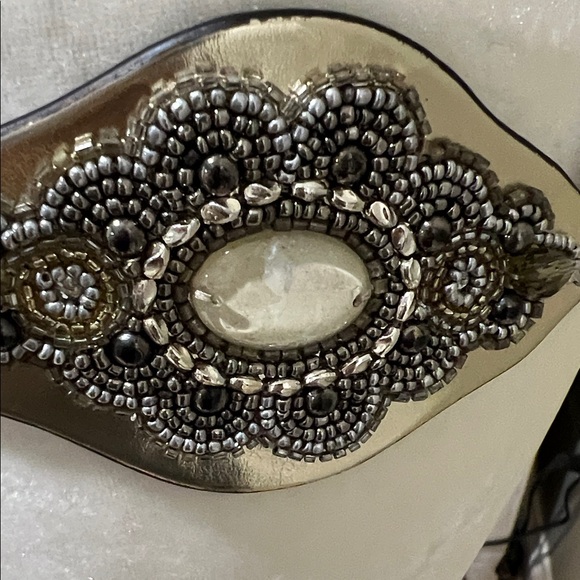 NWOT CHICO’S Beaded Gold Metallic Faux Leather and Silver Chain Belt - Picture 8 of 11